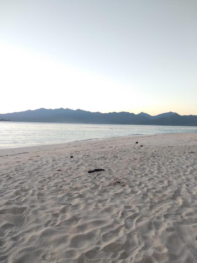 Cnunk Bungalow Gili Meno Extérieur photo